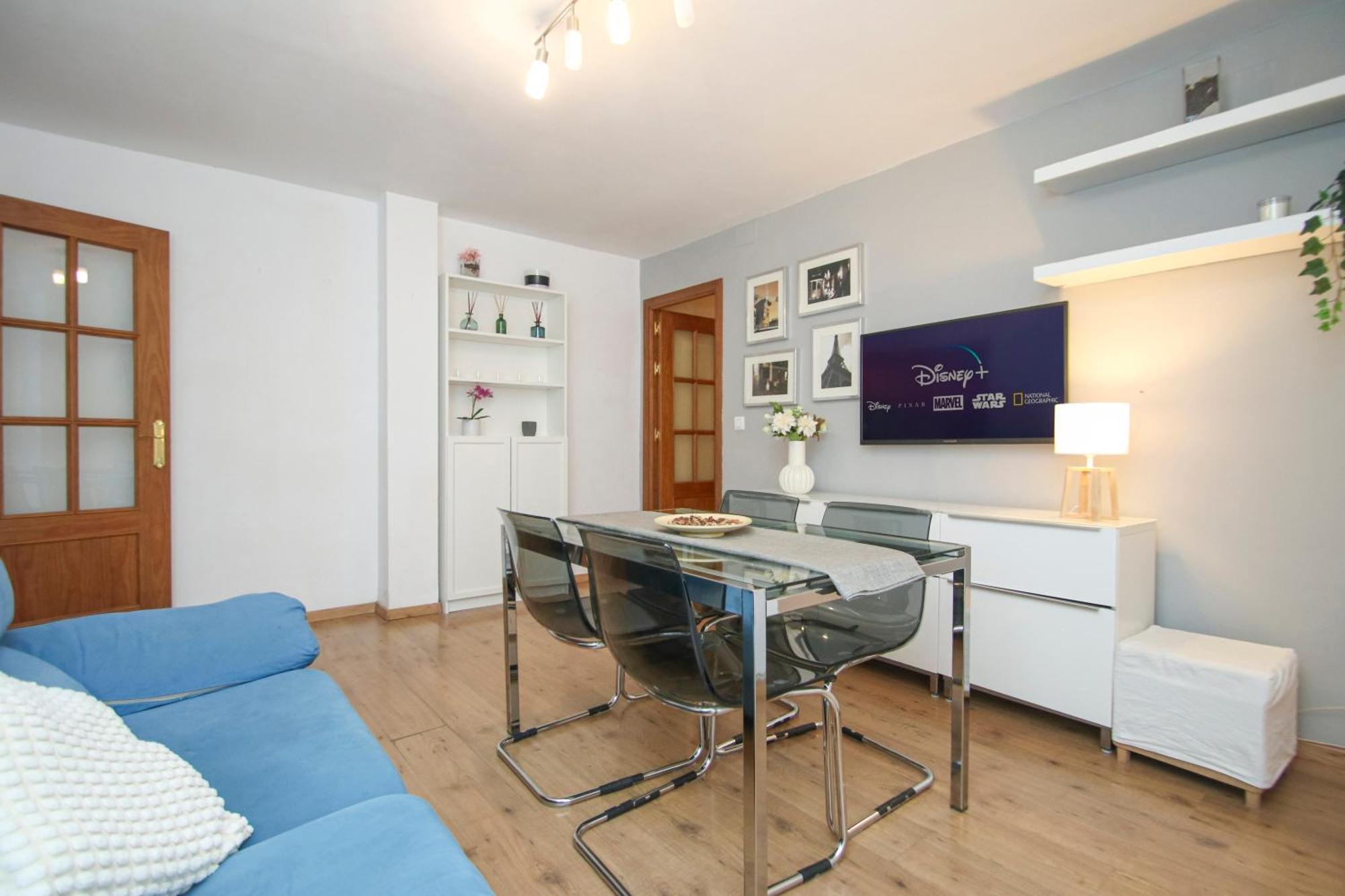 Spacious 2 Bedroom Apt In The Heart Of Triana Севиля Екстериор снимка